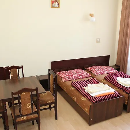 Guest house Dom Pielgrzyma 3*